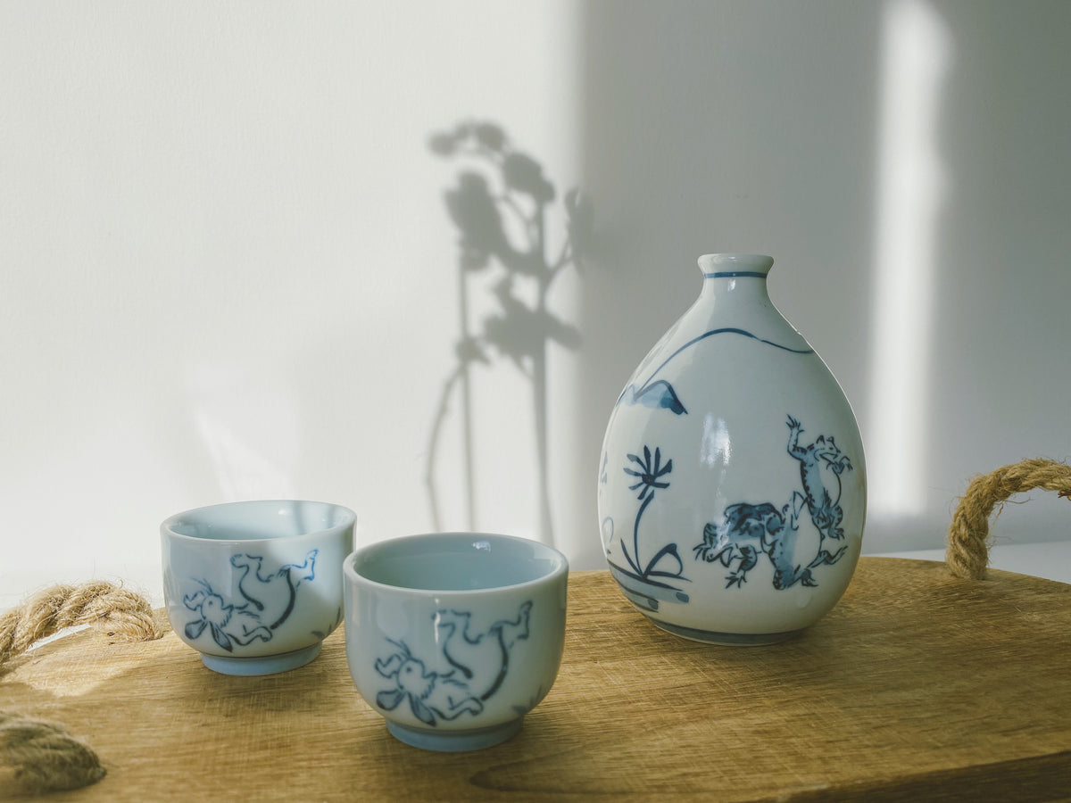 Kōzan-ji Chōjū-giga (Animal Caricatures) Sake Ware – STH