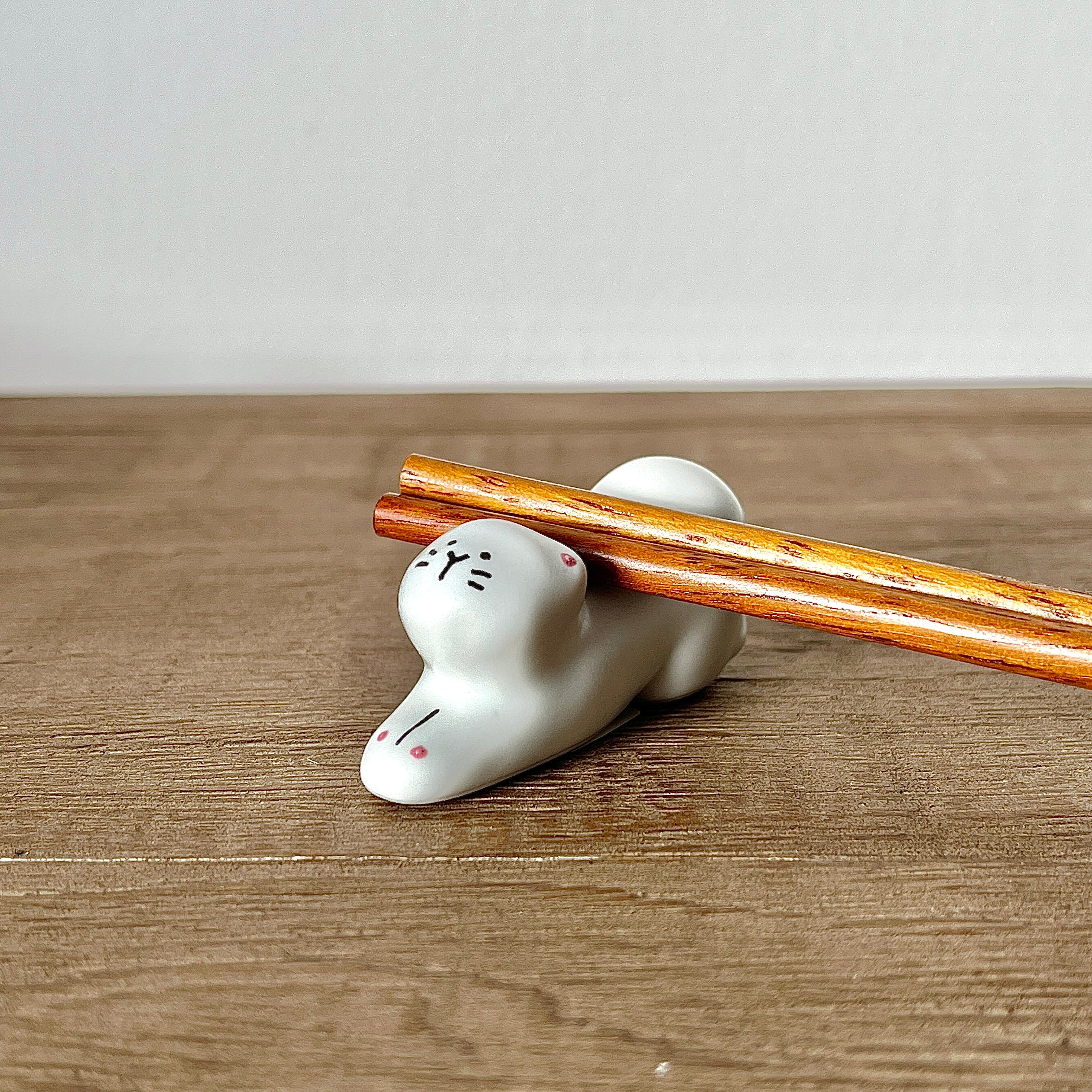 Hasami Ware Hand-Painted Cat Chopstick Rest