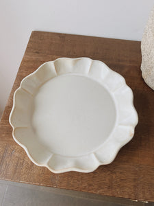 Wakasama Pottery Sunflower Plate