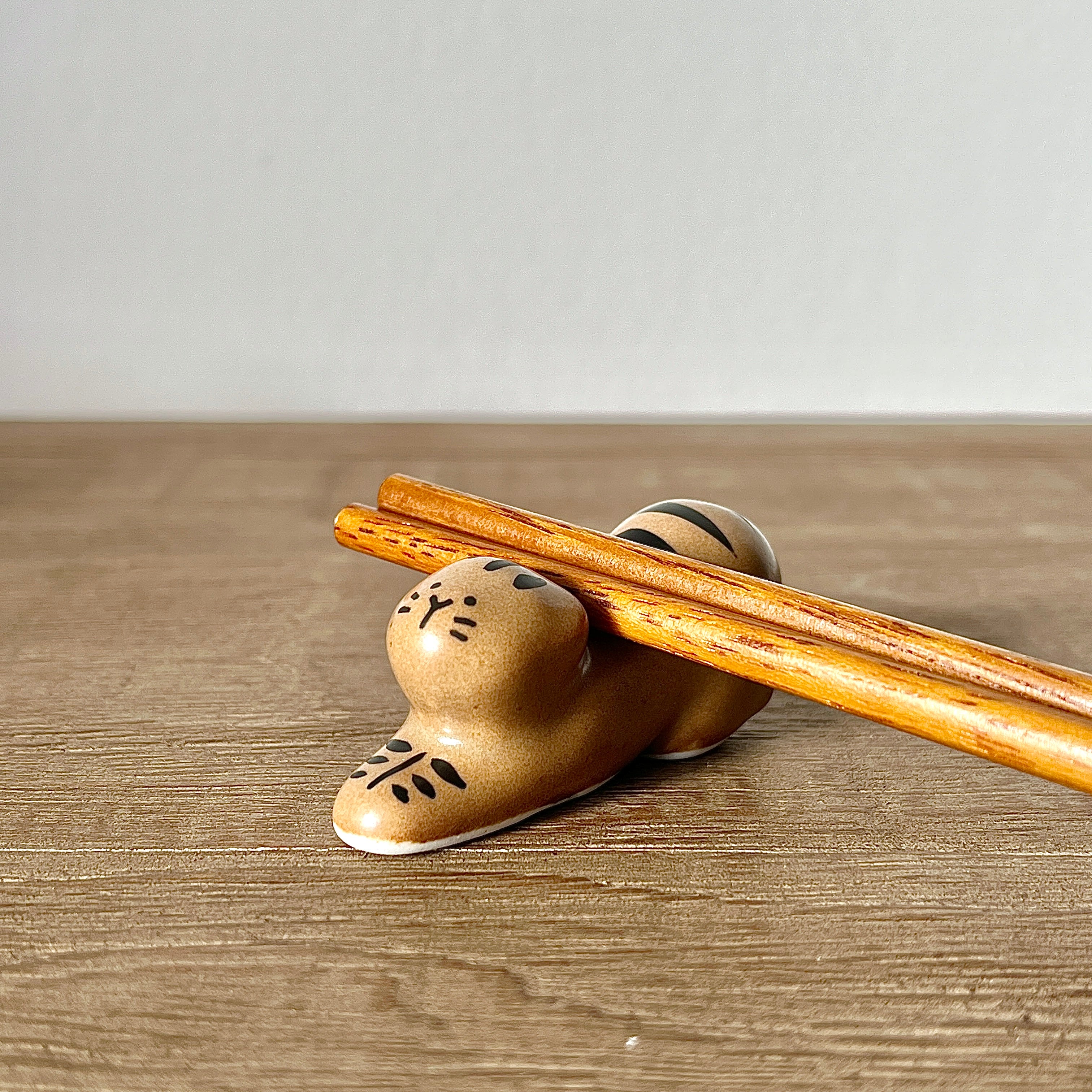 Hasami Ware Hand-Painted Cat Chopstick Rest