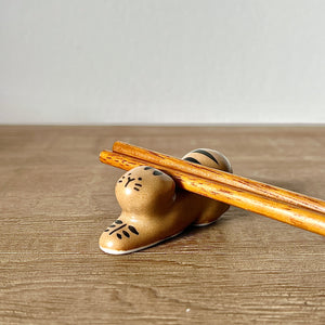 Hasami Ware Hand-Painted Cat Chopstick Rest
