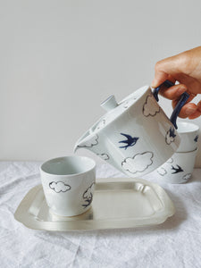 Arita Ware Cloud Swallow Hand-painted Teapot