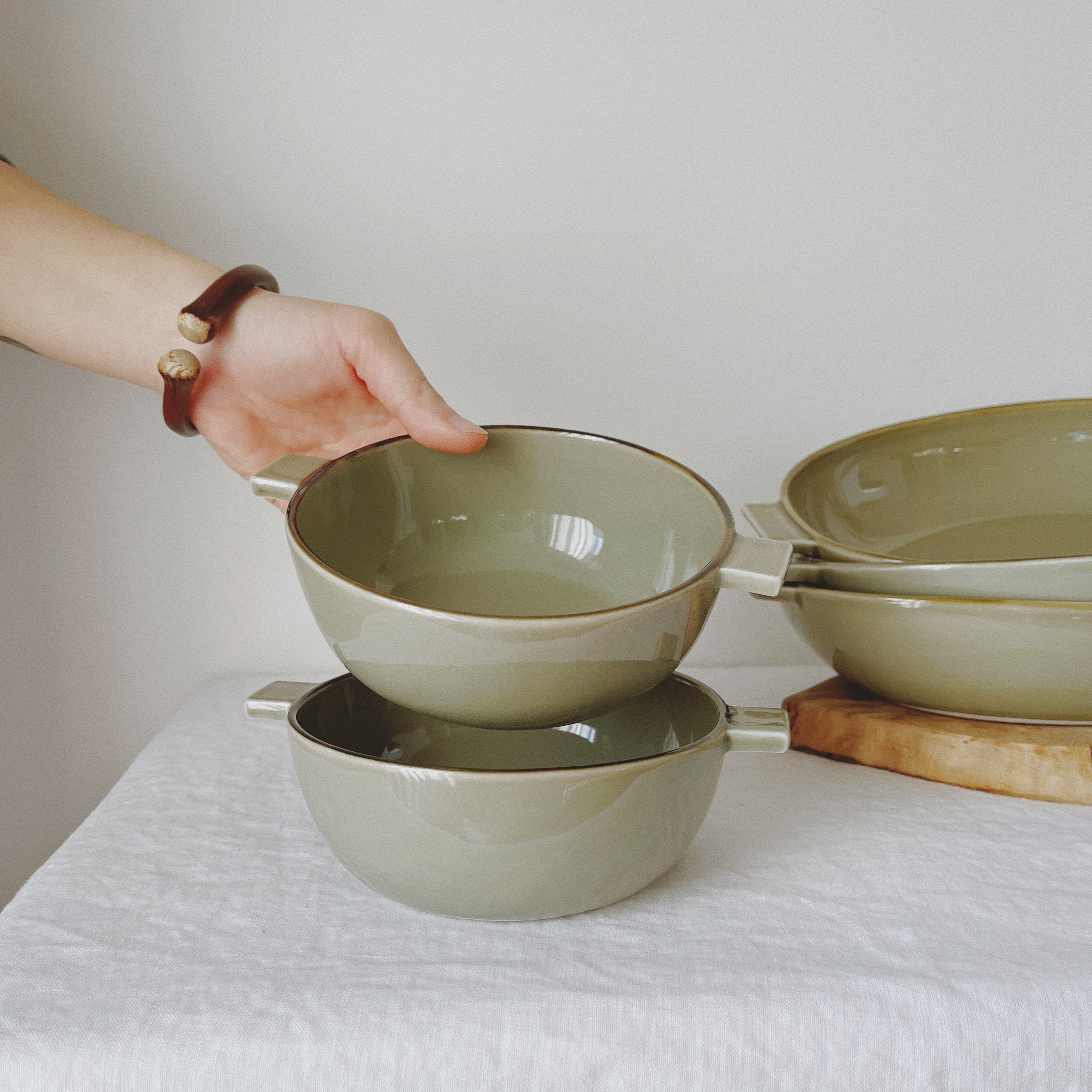 Hasami Ware Gratin Bowl with Handles