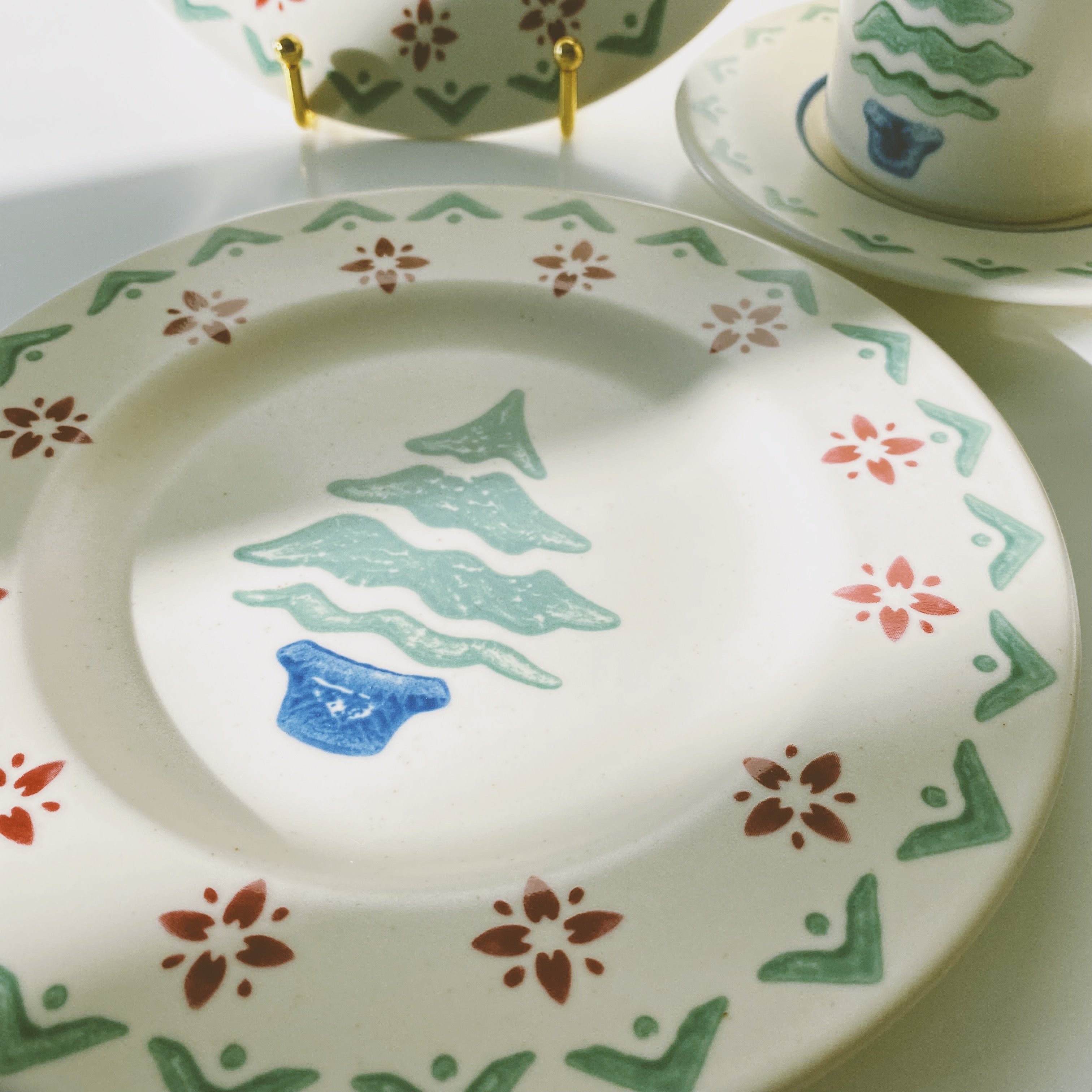 Nordic Christmas Collection Stoneware Holiday Edition