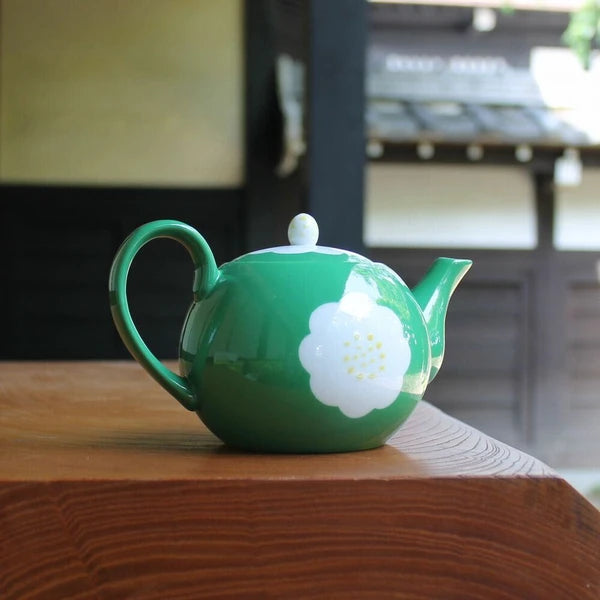 ZOHO-GAMA Hand-painted "Tsubaki" Camellia Tea Pot