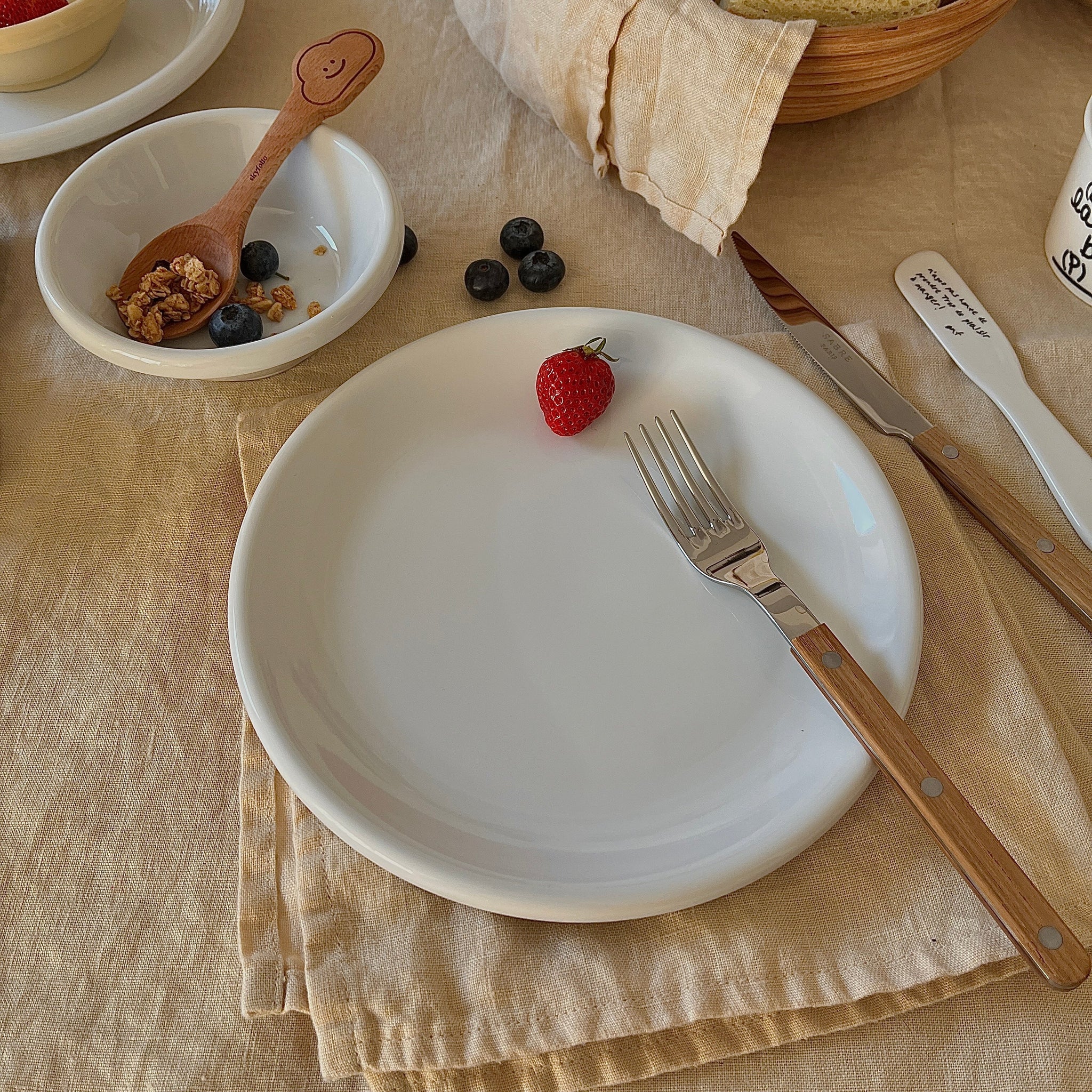 ZERO JAPAN – STH. CLAY TABLEWARE AND HOME