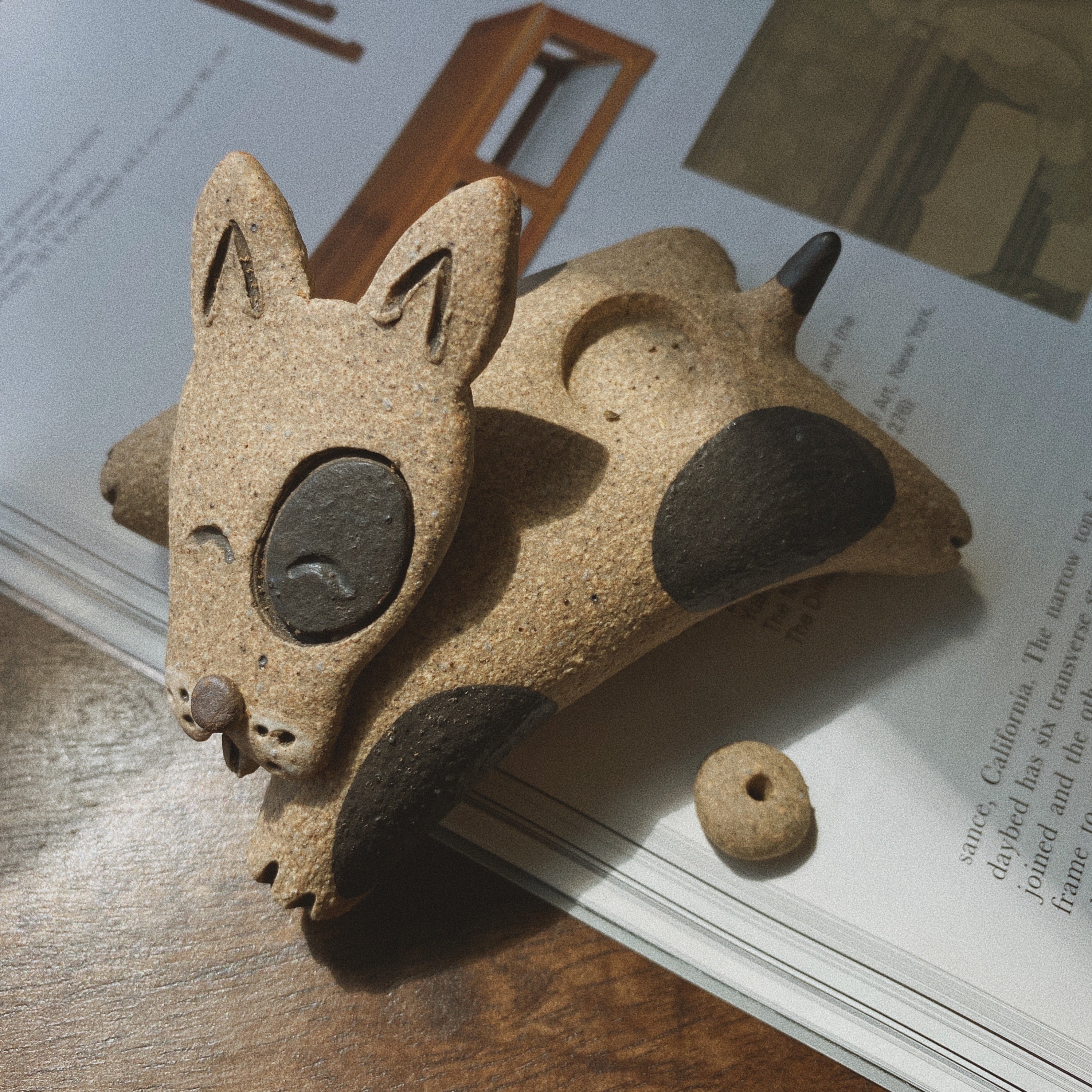 Incense Holder - Spotted Dog Shigaraki Ware