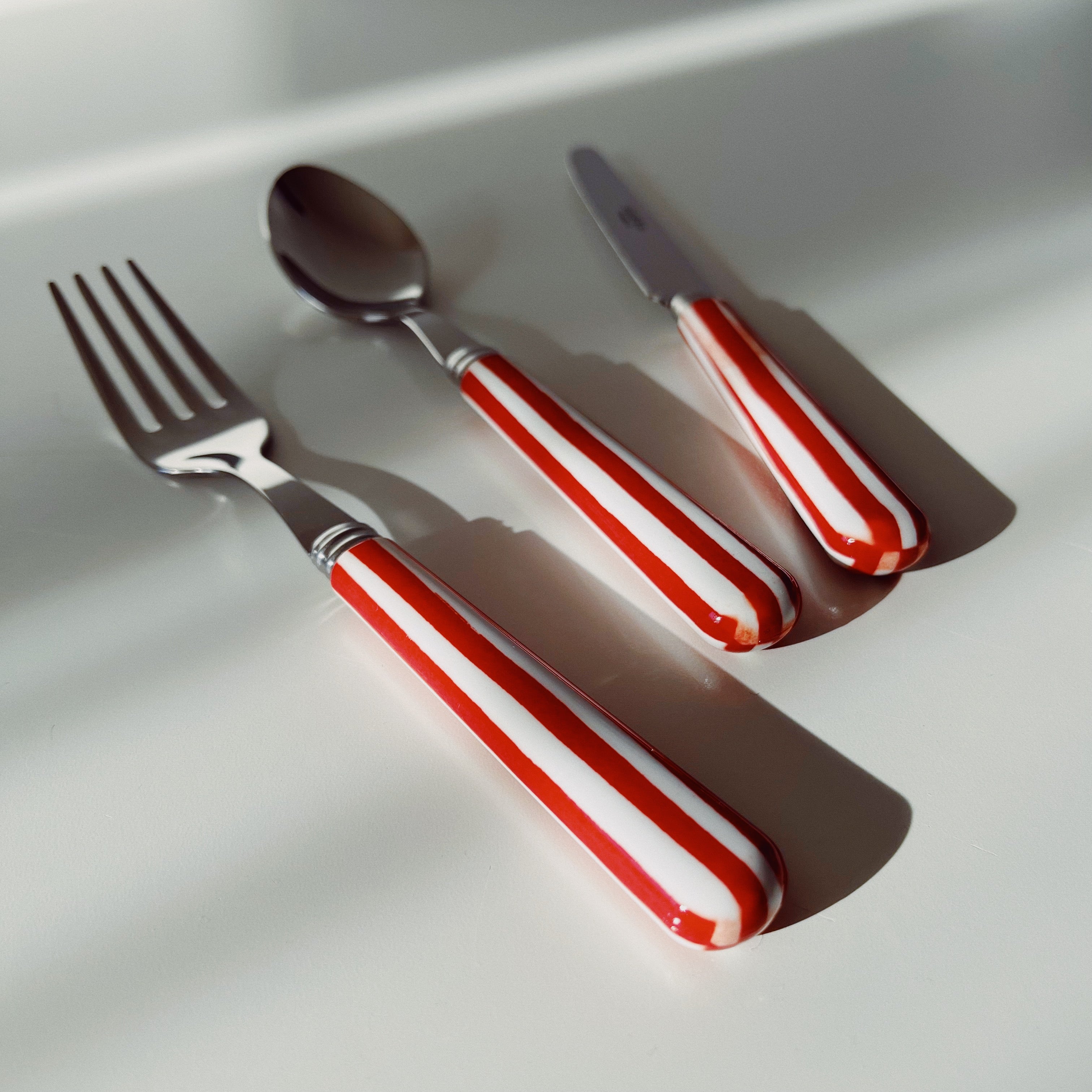 Petit Sabre Child Cutlery Set - Dinette, Red – STH. CLAY TABLEWARE