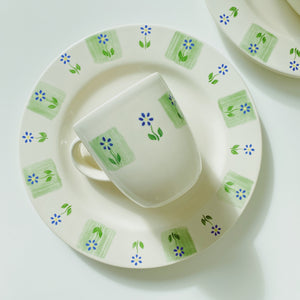 Country Flowers Dinnerware「Cloverhill Floral」 Collection