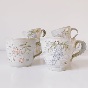 Mino Ware Hand-painted Flower Blooming Mug