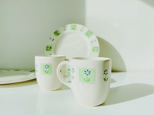 Country Flowers Dinnerware「Cloverhill Floral」 Collection