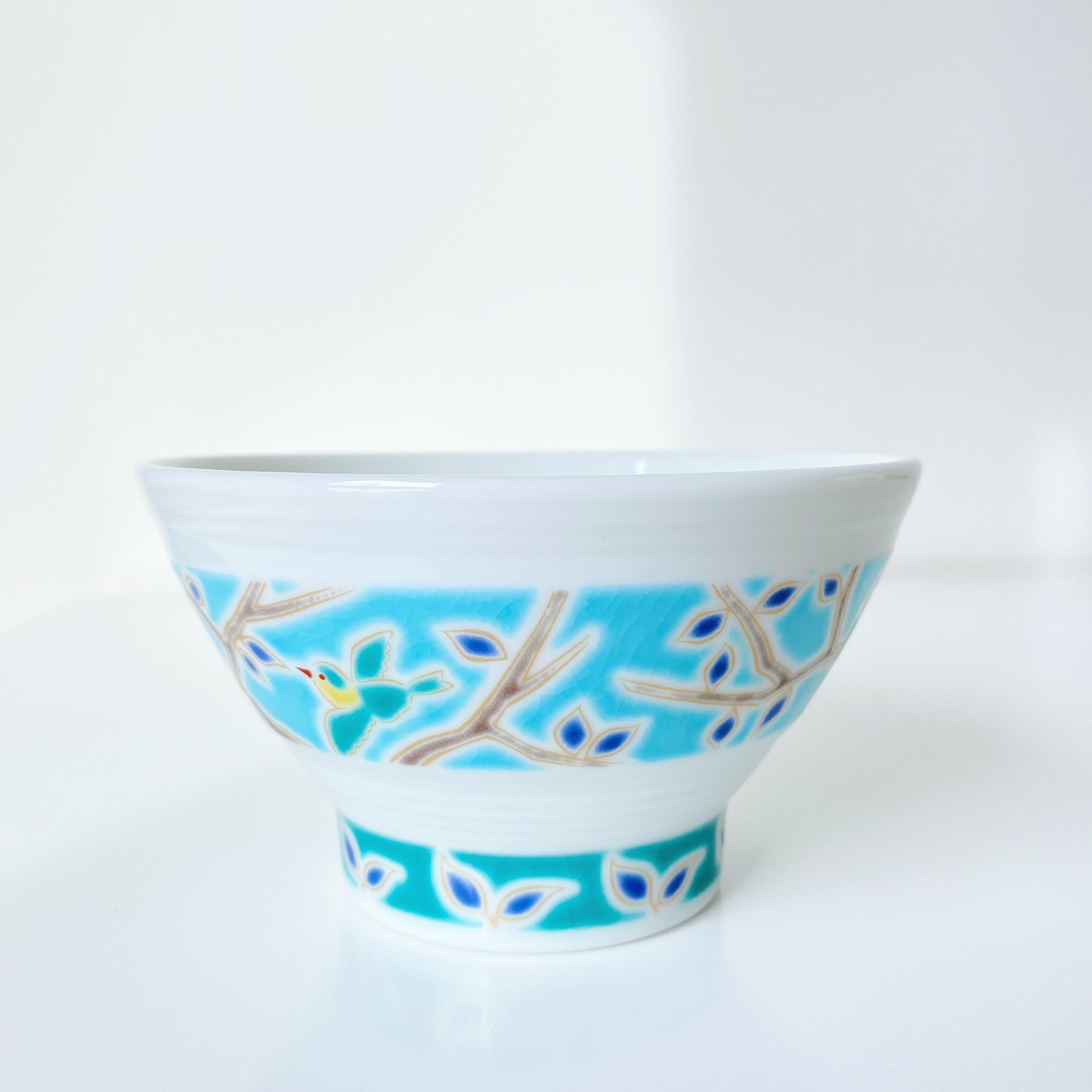 Seikou Kiln Over-glazed Enamel Color Rice Bowl Gift Box Included