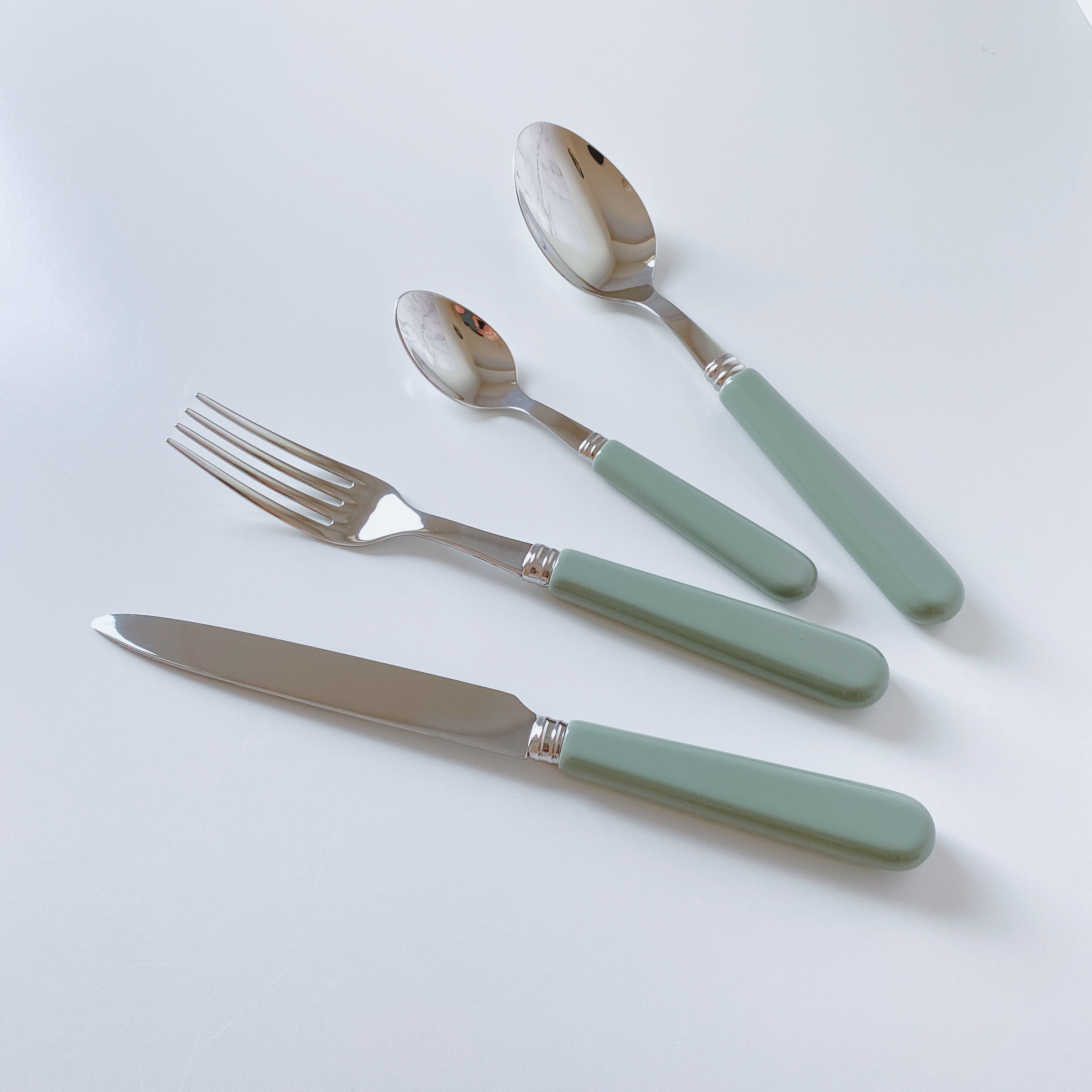 Set 24 Pieces Modern Cutlery - Sage Green Spruce Texture